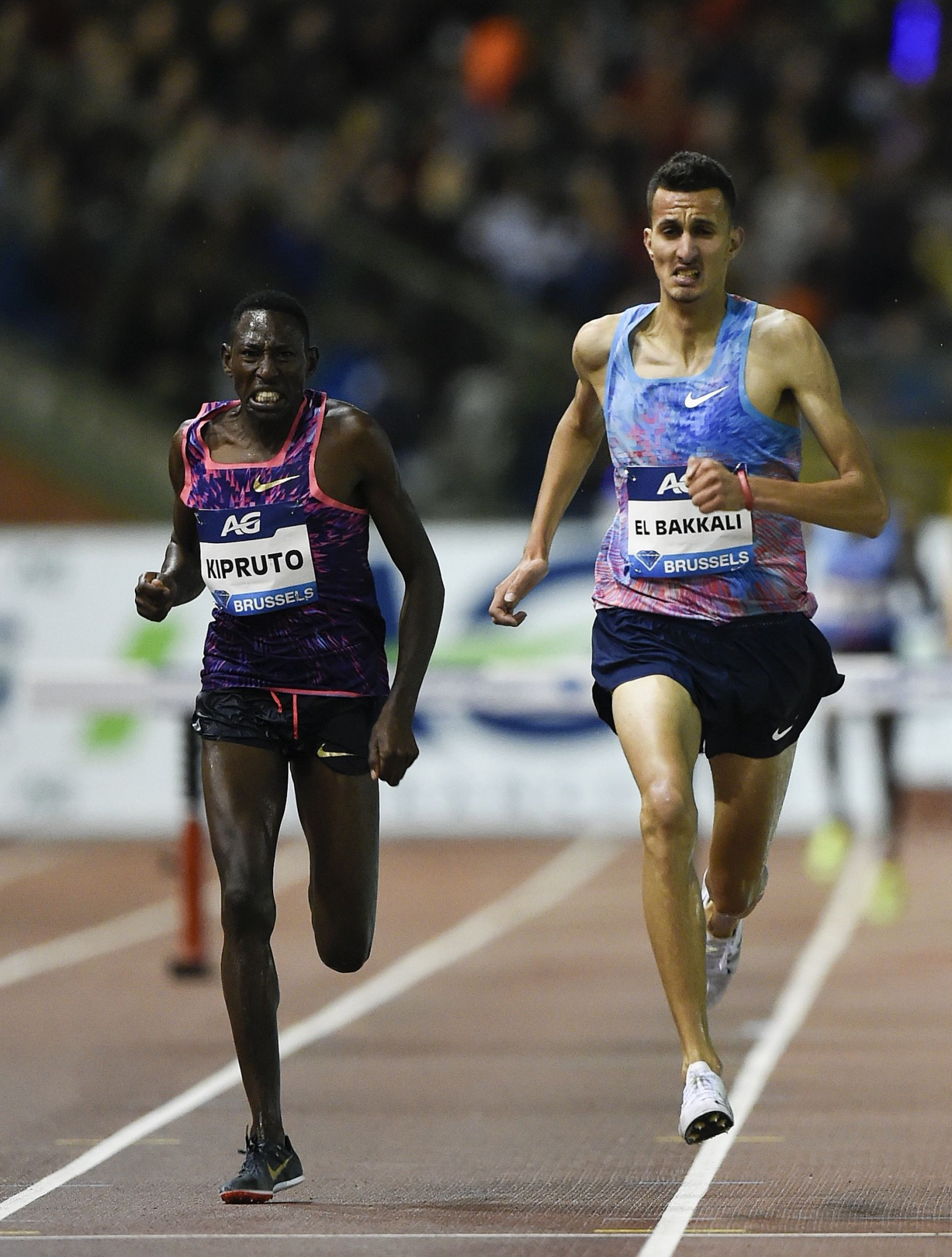 Kenya's world and Olympic 3,000m steeplechase champion Conseslus Kipruto chases down Morocco's Soufiane El Bakkali to win at the IAAF Diamond League final in Brussels tonight ©Getty Images