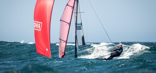 Danes poised in 49erFX World Championship after British leaders capsize in final 20 metres