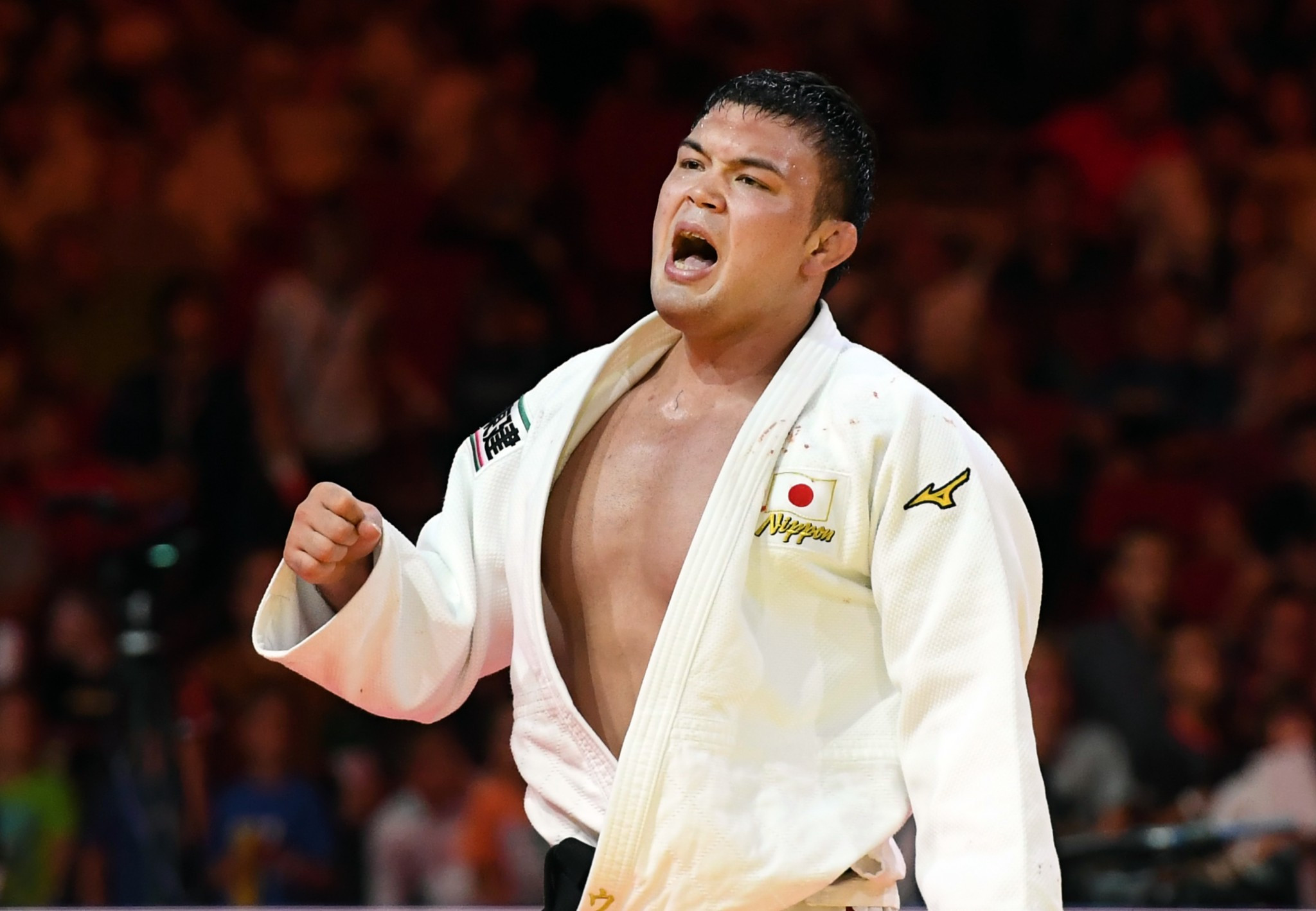 Wolf roars to claim seventh Japanese gold medal as Yu defends title at IJF World Championships