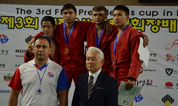 More medals were decided at the Municipal Arena ©FIAS