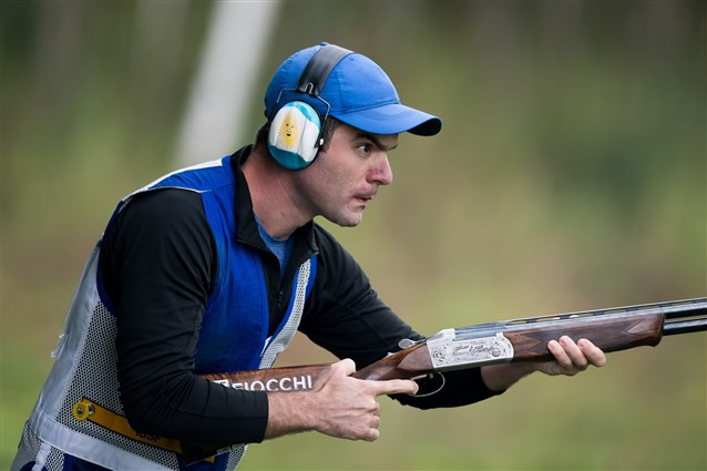 Federico Gil leads the men's skeet qualification in Moscow ©ISSF 