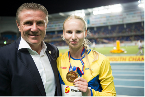 Bubka calls for athletics to lead way on tackling doping as another country backs Coe in IAAF election 