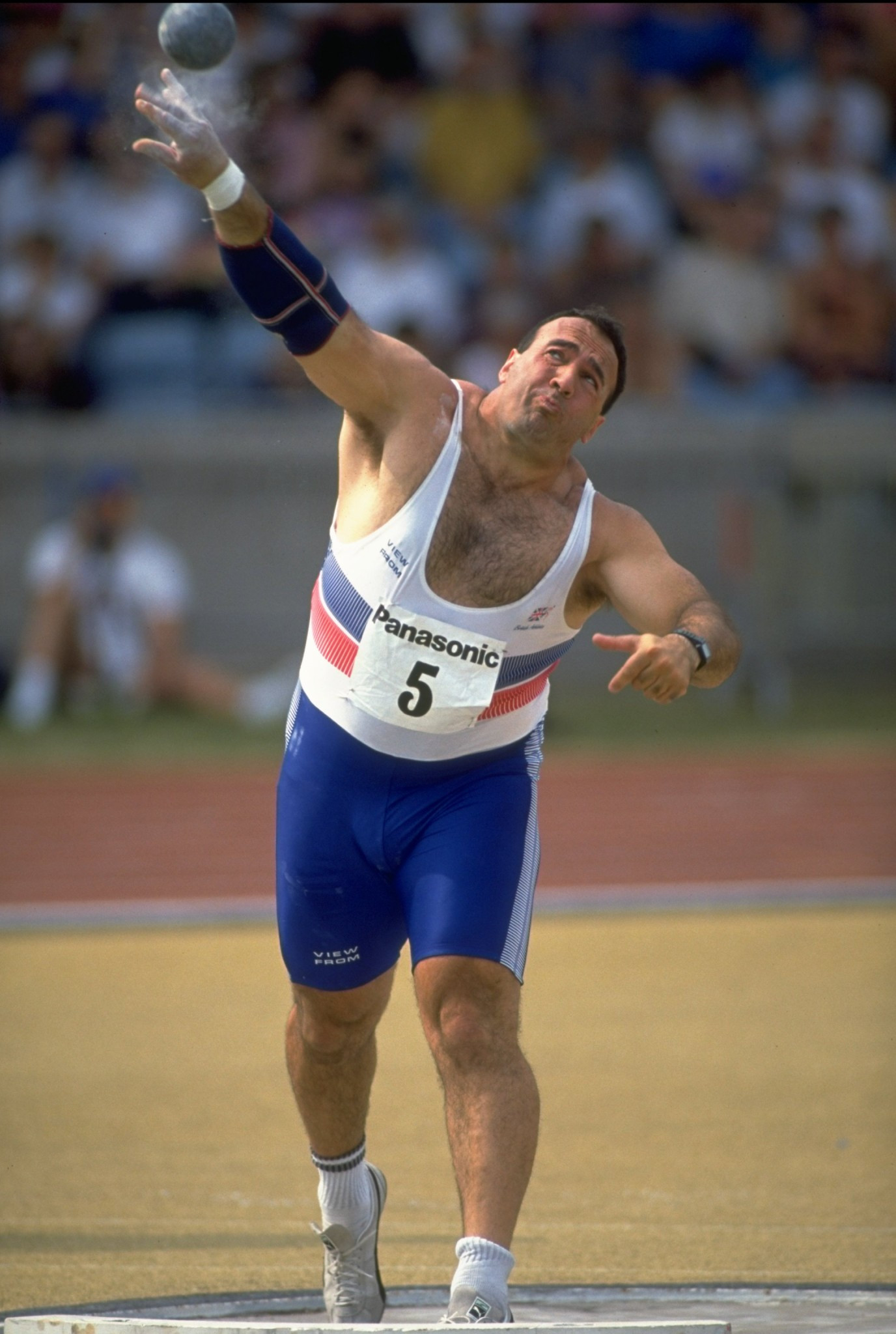 Paul Edwards, pictured during his international shot putting days, continues to dispute doping charges that earned him a life ban in 1997 ©Getty Images
