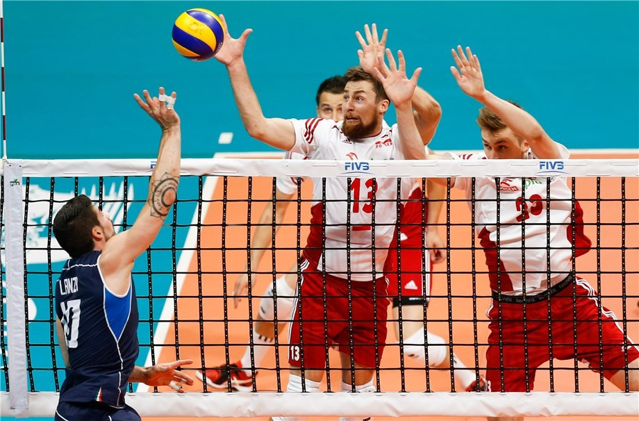 Poland began their FIVB World League final event campaign with a 3-1 win over Italy
