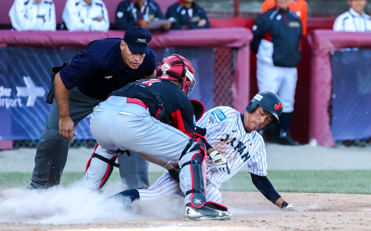 Canada beat Japan 6-4 today ©WBSC