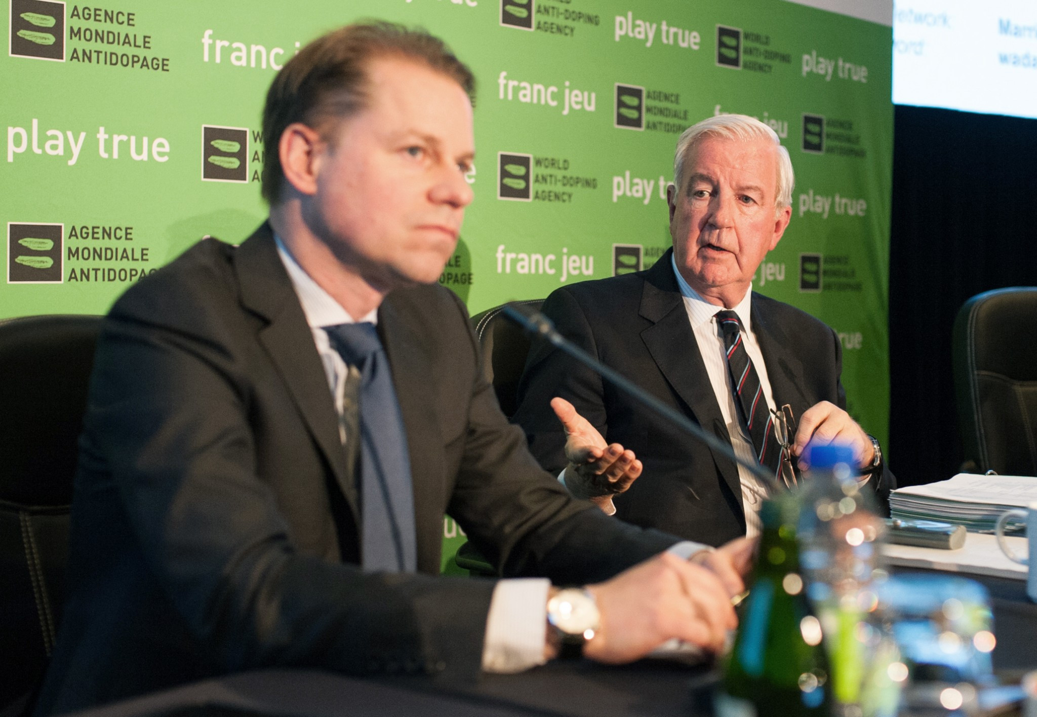 Olivier Niggli, left, pictured with WADA President Sir Craig Reedie, has reportedly said there is not enough evidence against the 95 athletes identified in the McLaren Report ©Getty Images
