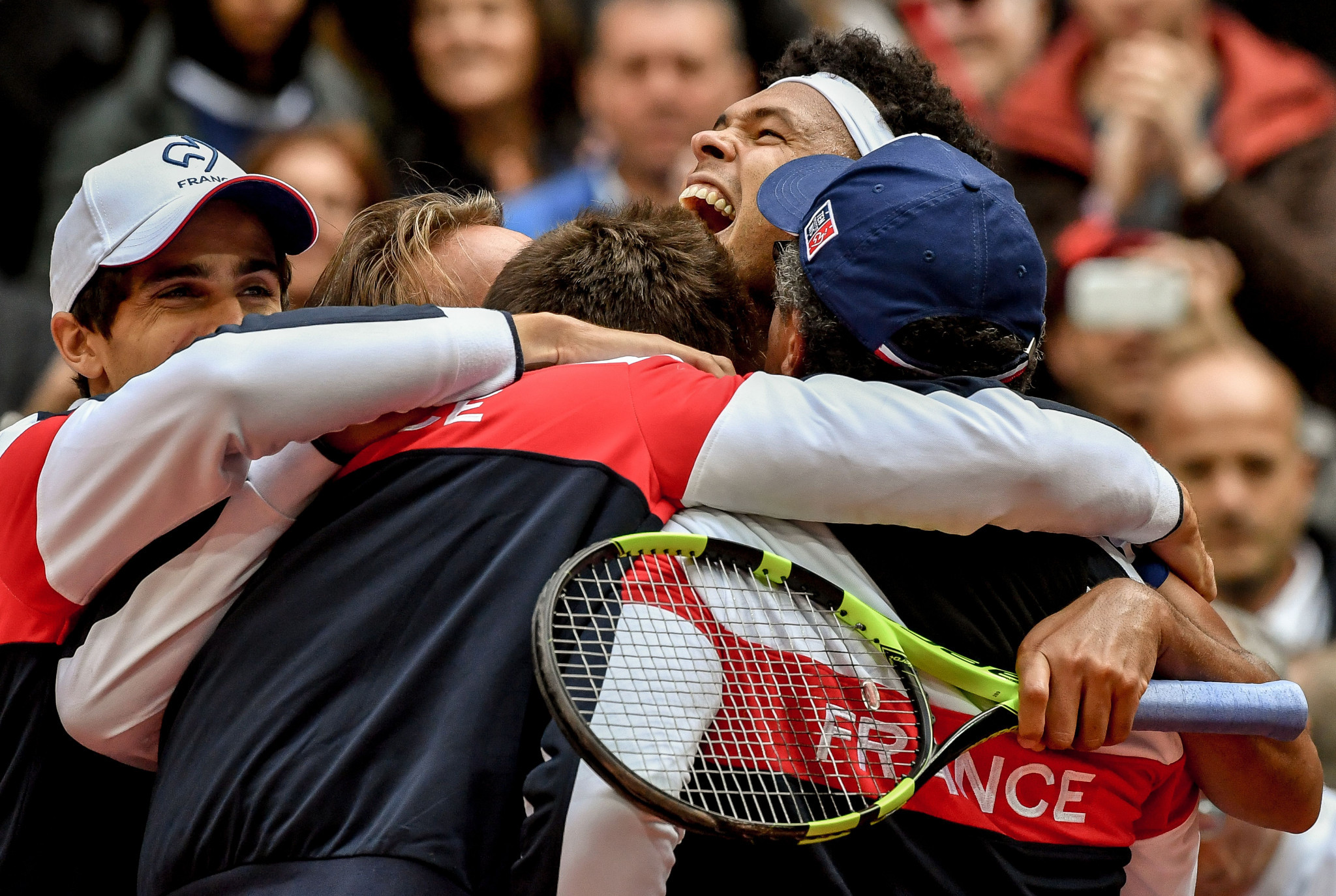 France and Belgium book places in Davis Cup final
