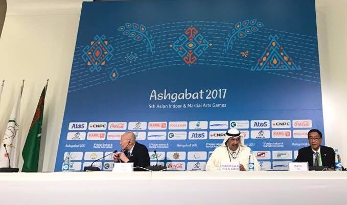 OCA President Sheikh Ahmad Al-Fahad Al-Sabah, centre, spoke during Ashgabat 2017 ©ITG