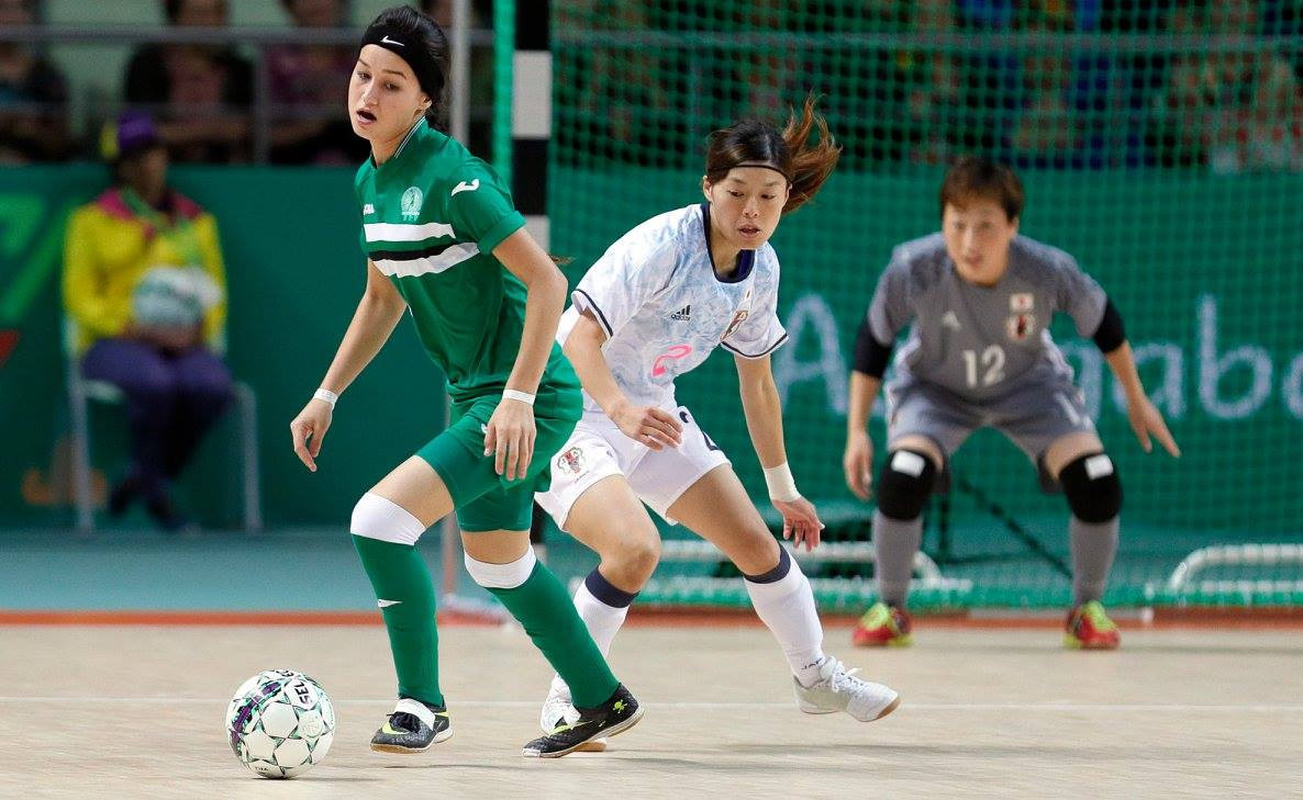 Turkmenistan faced Japan in futsal today as sporting action continued ©Ashgabat 2017