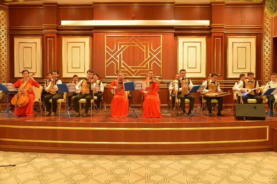 Musicians at a welcome party for delegates attending the Asian Indoor and Martial Arts Games ©OCA