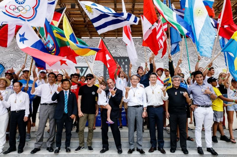 The Opening Ceremony of the 2017 VISSLA International Surfing Association World Junior Surfing Championships featuring 41 countries have been held in Hyuga  ©ISA