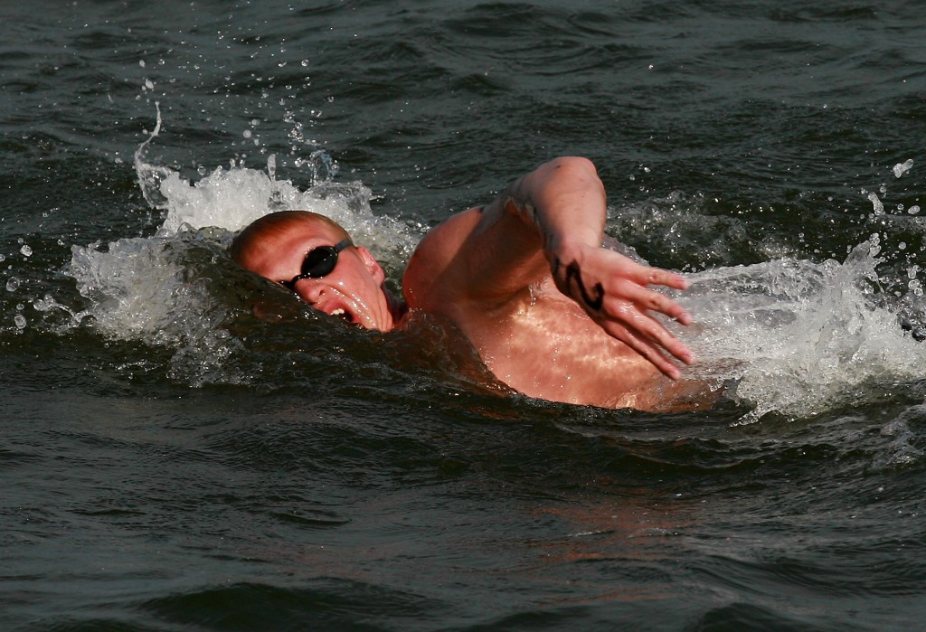 Chip Peterson was among athletes to develop illnesses after competing in Copacabana Bay during the 2007 Pan American Games ©Getty Images