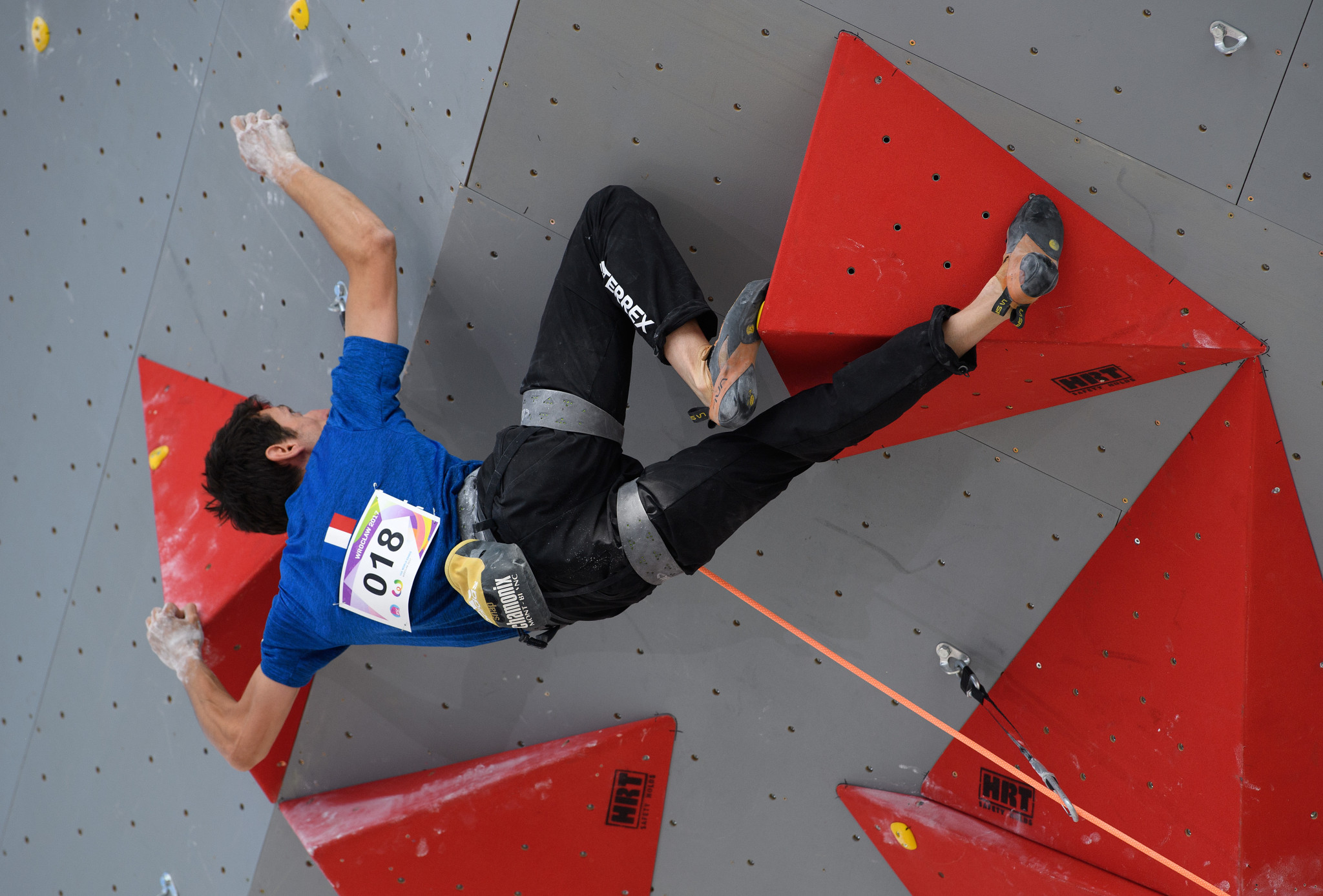 France's Romain Desgranges strengthened his overall IFSC Lead World Cup lead with victory in Edinburgh today ©Getty Images