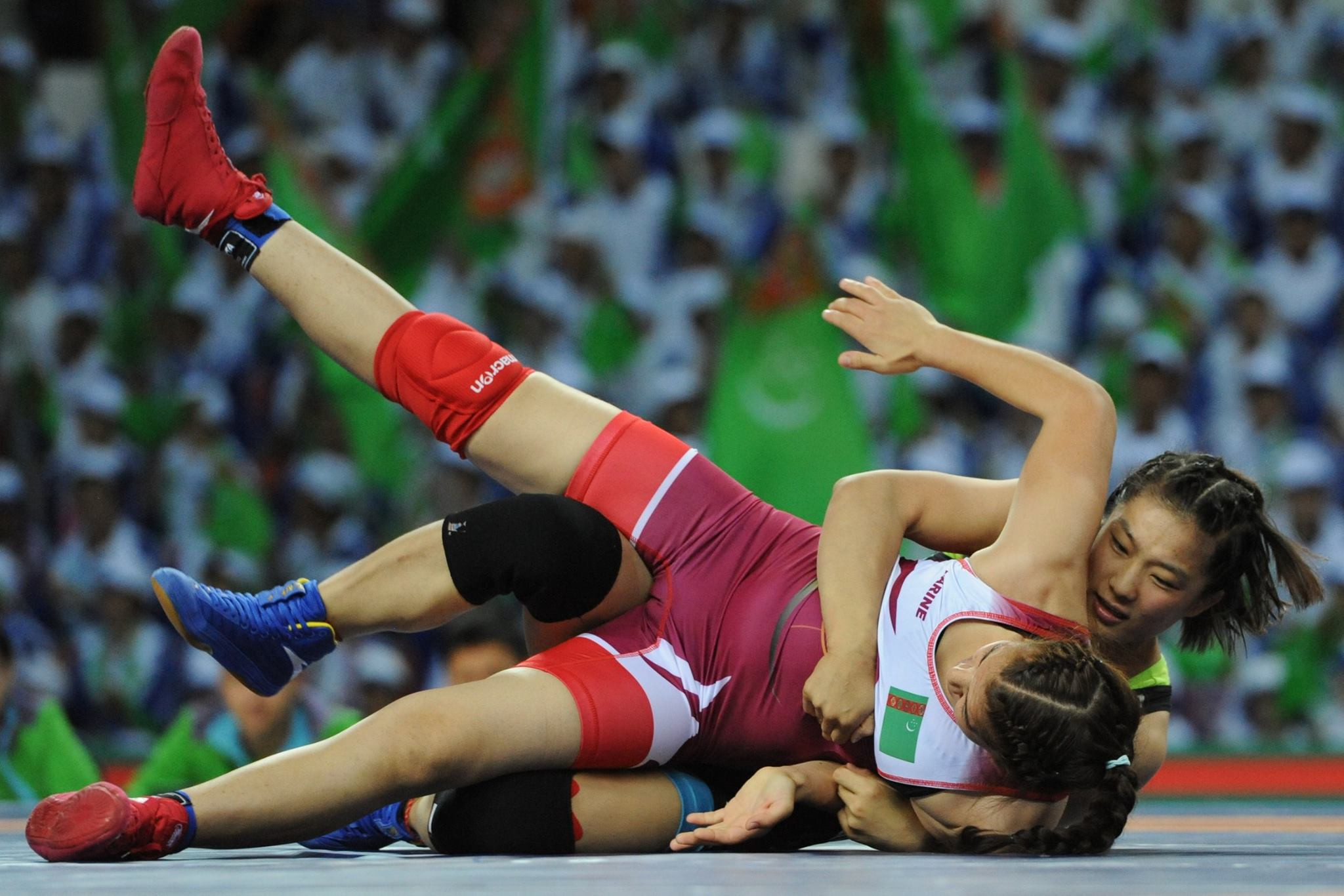 China's Pei Xingru defeated Turkmenistan's Merjen Rahiýewa on her way to claiming the women's freestyle under 58 kilograms wrestling title ©Ashgabat 2017/Facebook