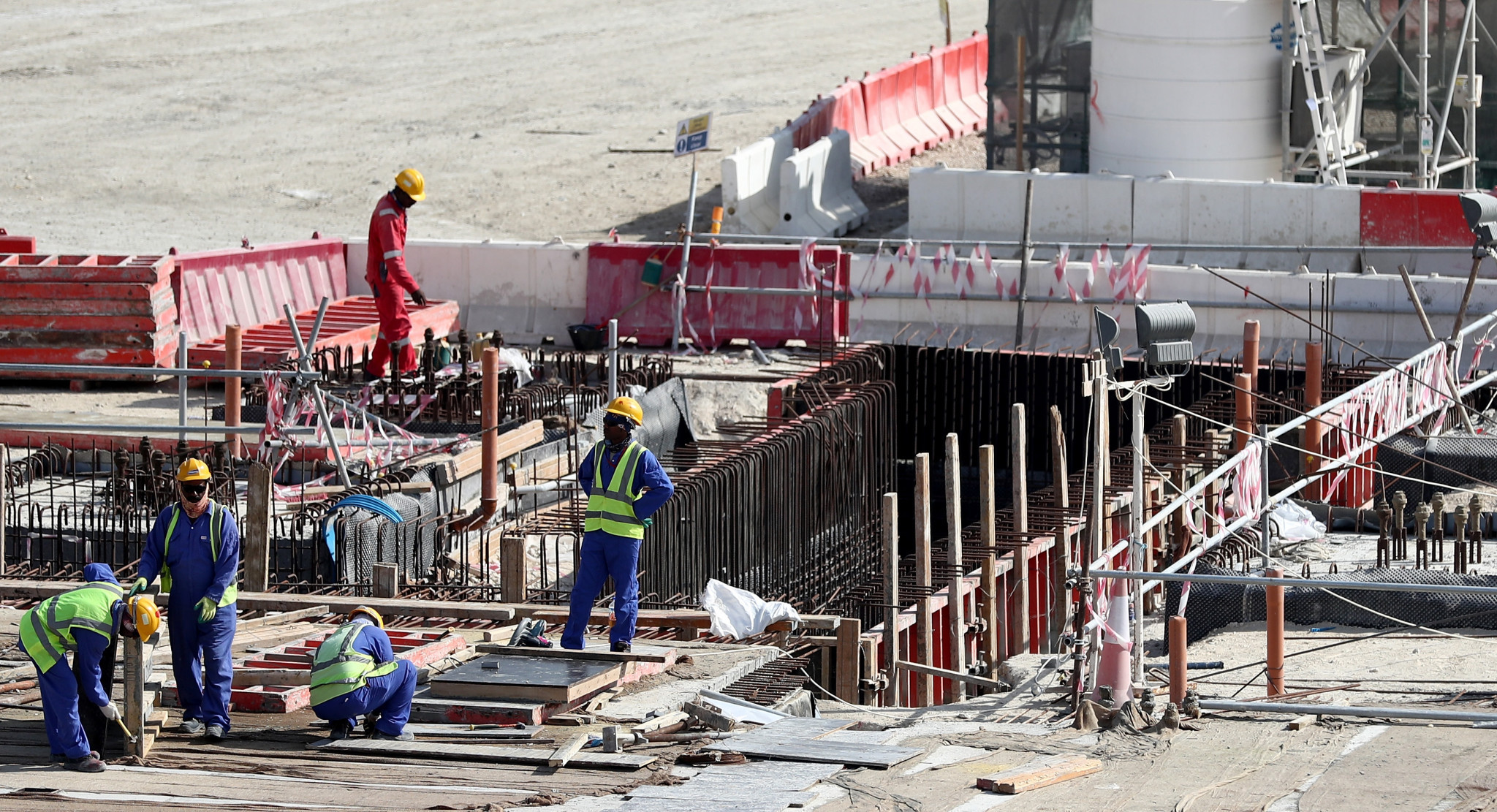 Human Rights Watch calls on FIFA to urge Qatar to enforce outdoor work restrictions