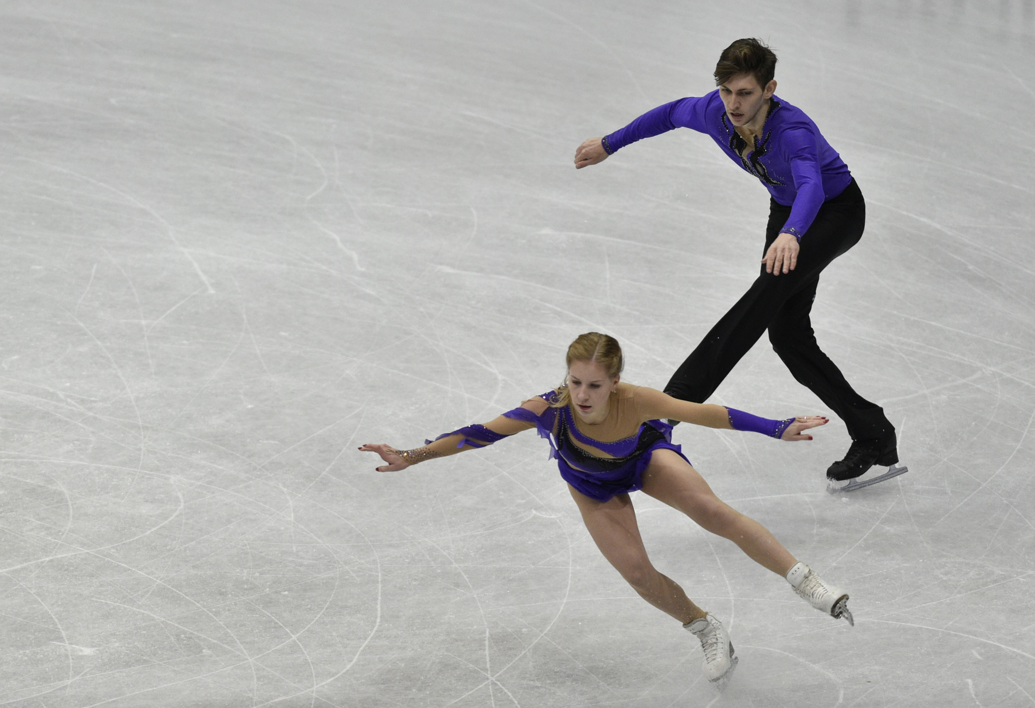 Reigning junior world champions Ekaterina Alexandrovskaya and Harley Windsor will be competing ©Getty Images