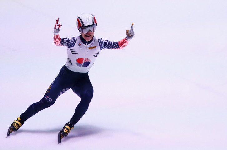 South Korea's world champion Seo Yi Ra progressed smoothly through his 1,500m heat on the opening day of the ISU Short Track World Cup event in Budapest ©Getty Images
