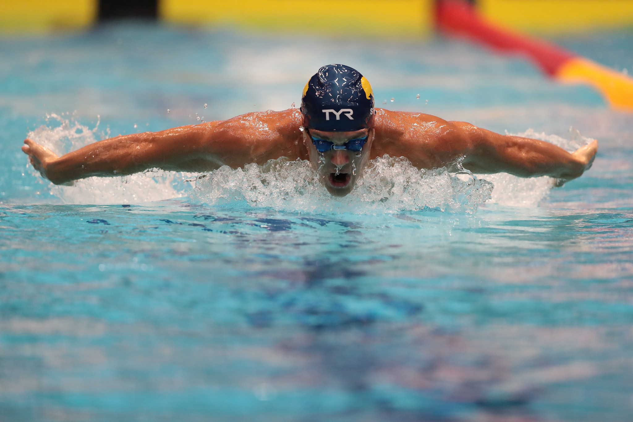 Tom Shields triumphed in the men's 200m event ahead of South Africa's Chad Le Clos ©Getty Images