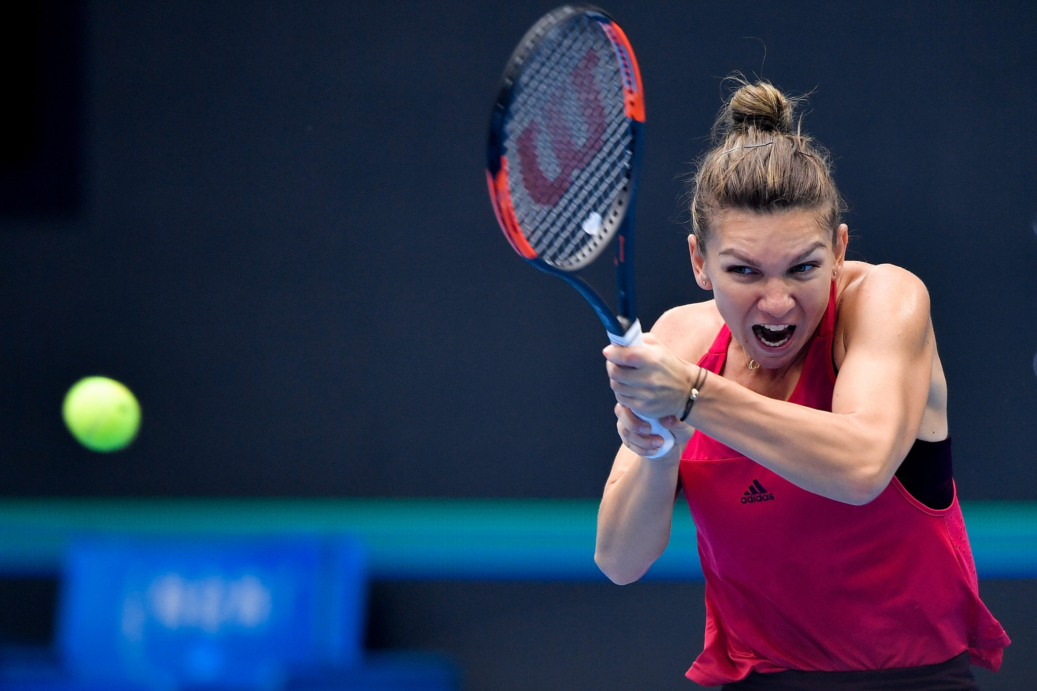Simona Halep will become the new world number one after the Romanian booked her place in the final of the China Open ©Getty Images