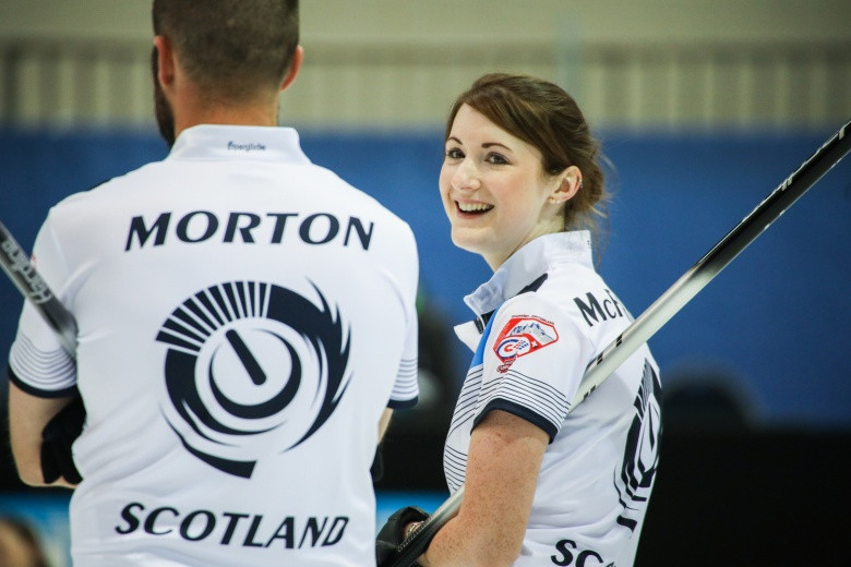 Scotland and China continue World Mixed Curling Championships success