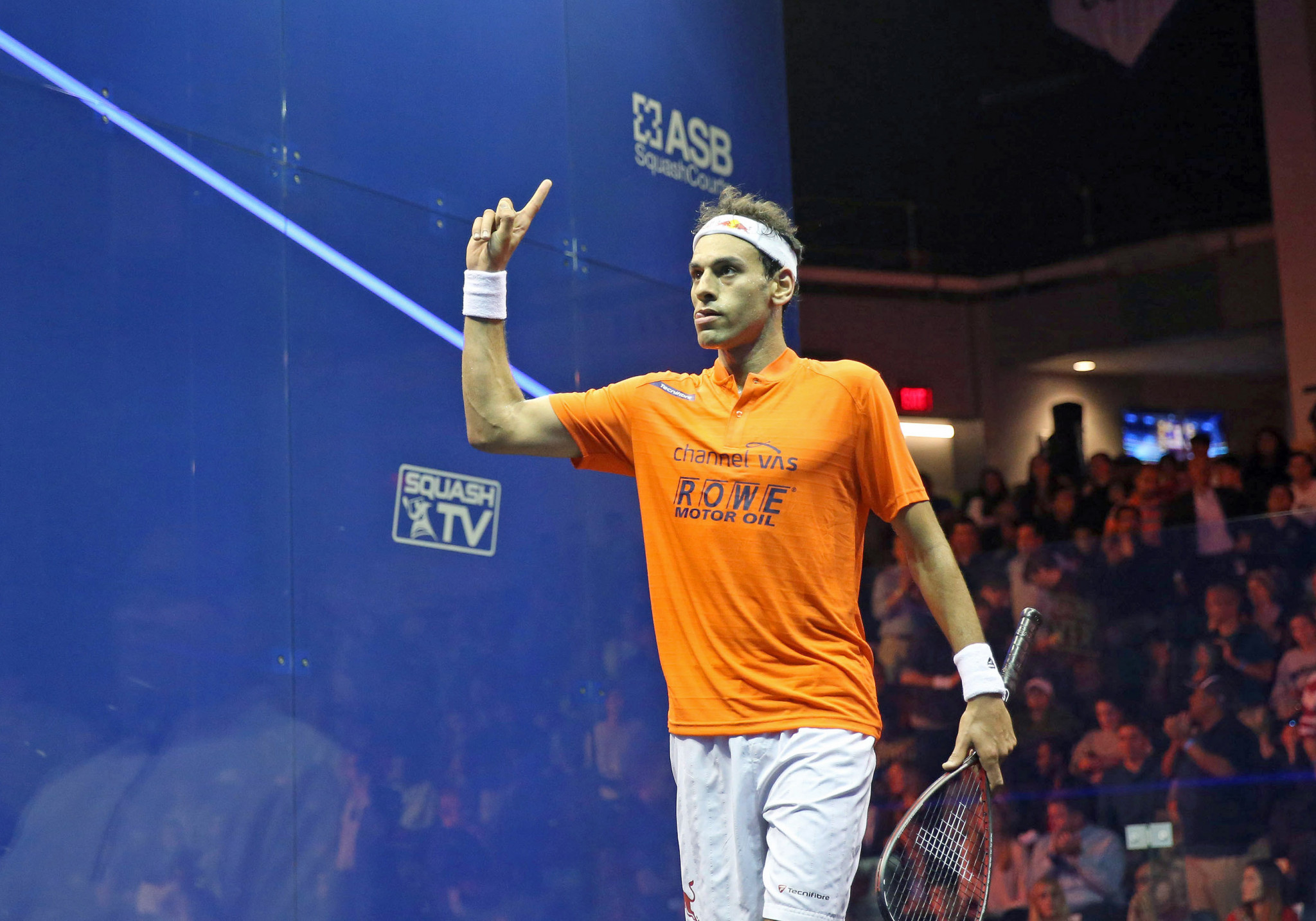 Egypt's Mohamed Elshorbagy defeated Nick Matthew to reach the final ©PSA