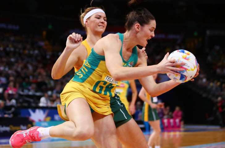 Hosts Australia breeze into semi-finals of Netball World Cup with crushing win over South Africa