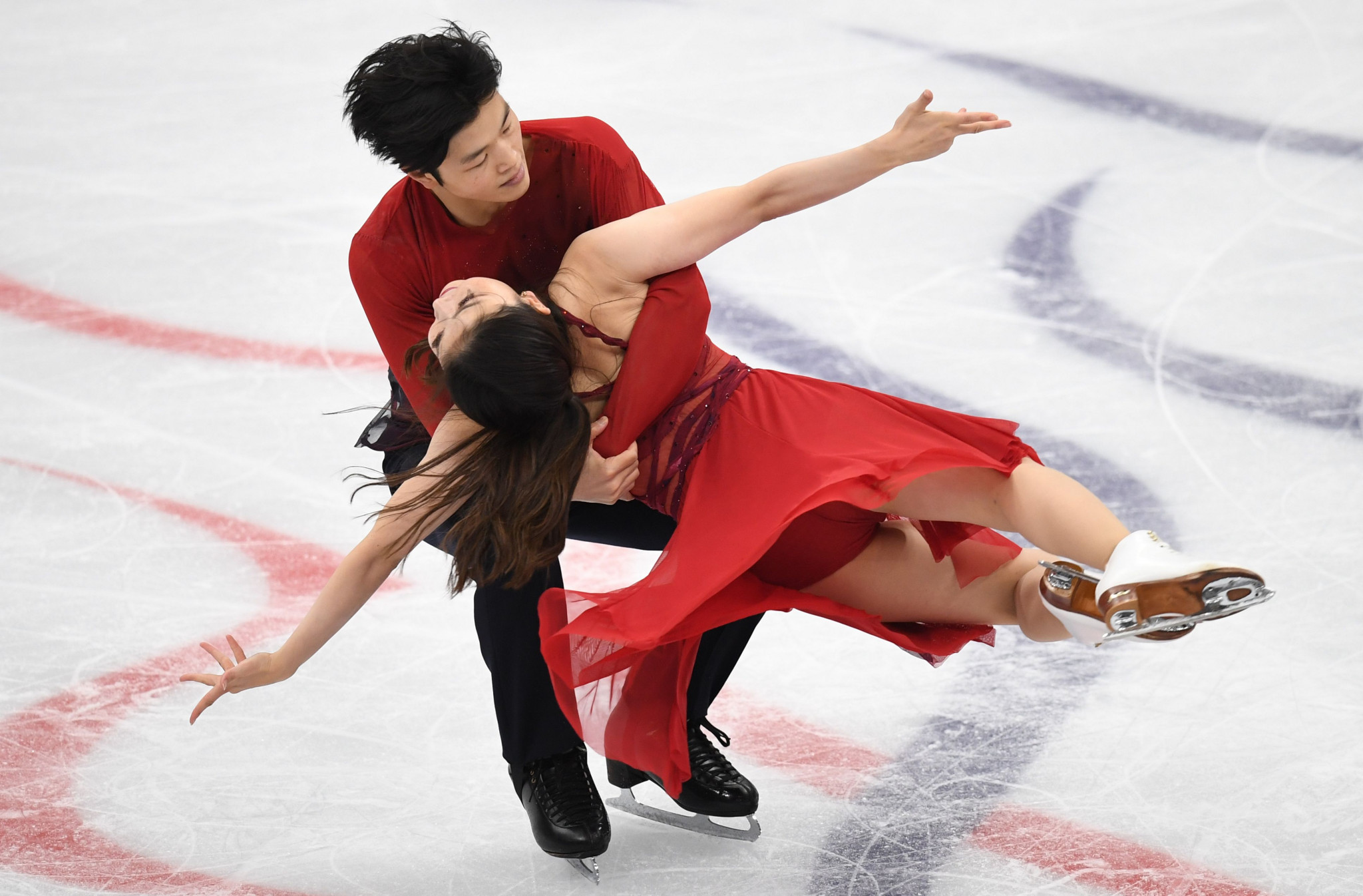 Maia and Alex Shibutani won the ice dance event ©Getty Images