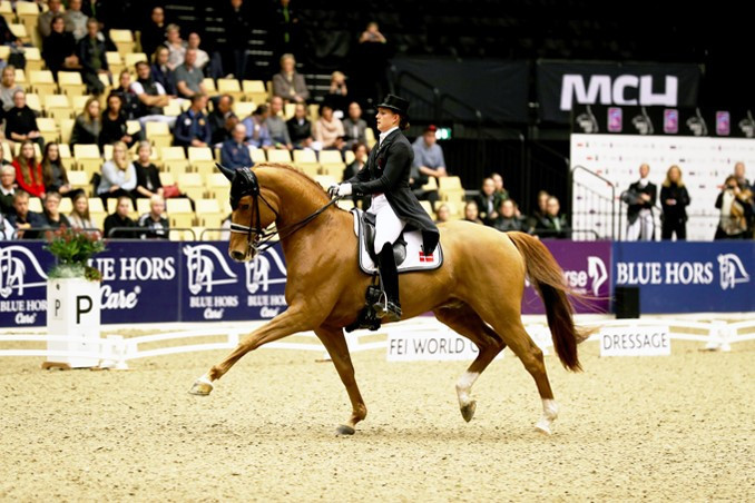 Dufour wins for second successive day at home FEI Dressage World Cup