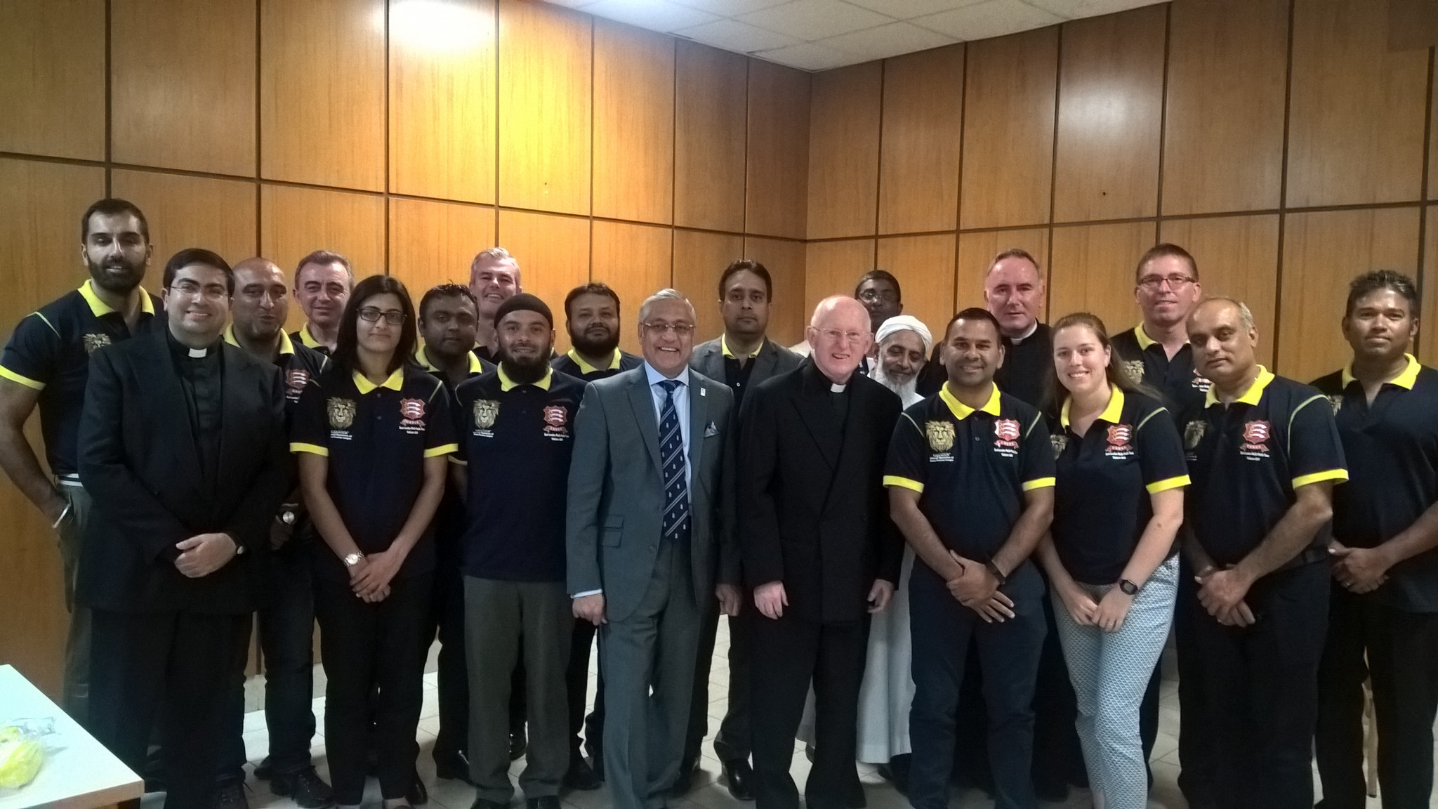 Members and supporters of St Peter's XI, a cricket team from the Vatican and their visitors from the Inter-Faith XI, a British team made up of Christians, Hindus, Muslims and Sikhs ©St Peter's XI