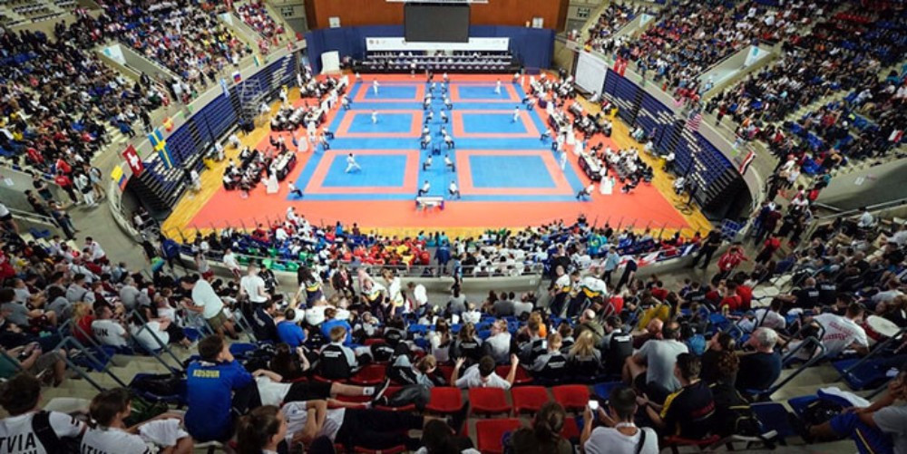 Kata competitions were the focus of the opening day ©WKF
