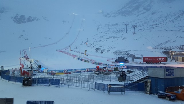 Storm forces cancellation of men's giant slalom at FIS Alpine Skiing World Cup in Soelden