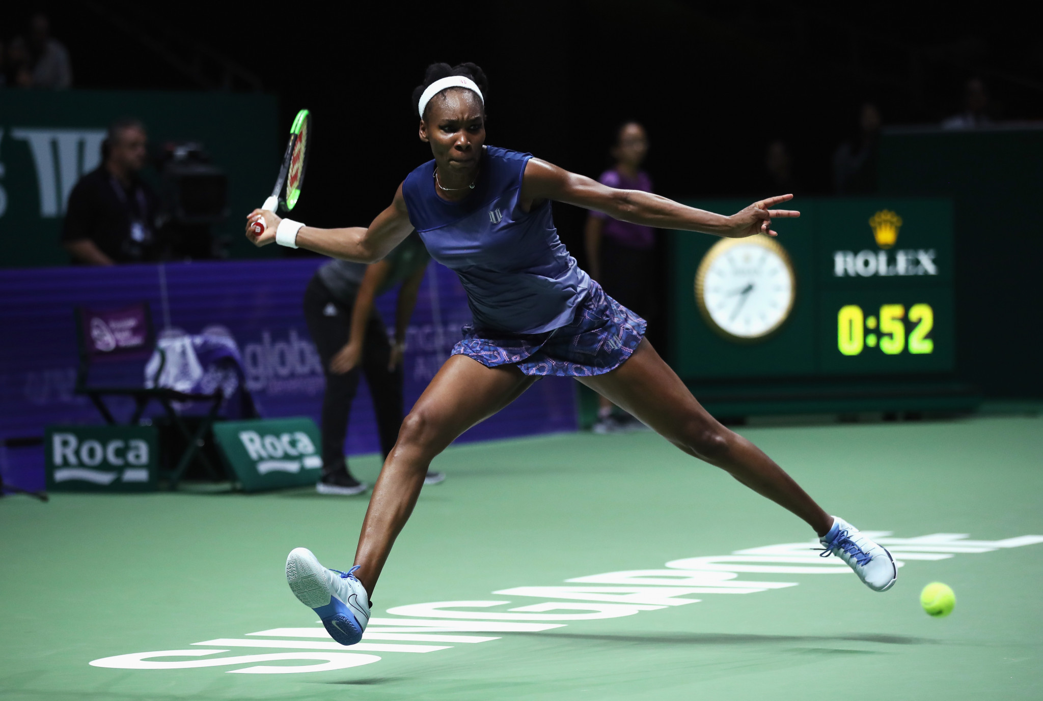 America's Venus Williams battled hard but was ultimately well beaten by her Danish opponent Caroline Wozniacki ©Getty Images