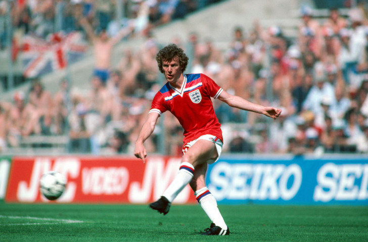 Graham Rix at the 1982 World Cup finals in a shirt bearing the badges of England - and Admiral ©Getty Images