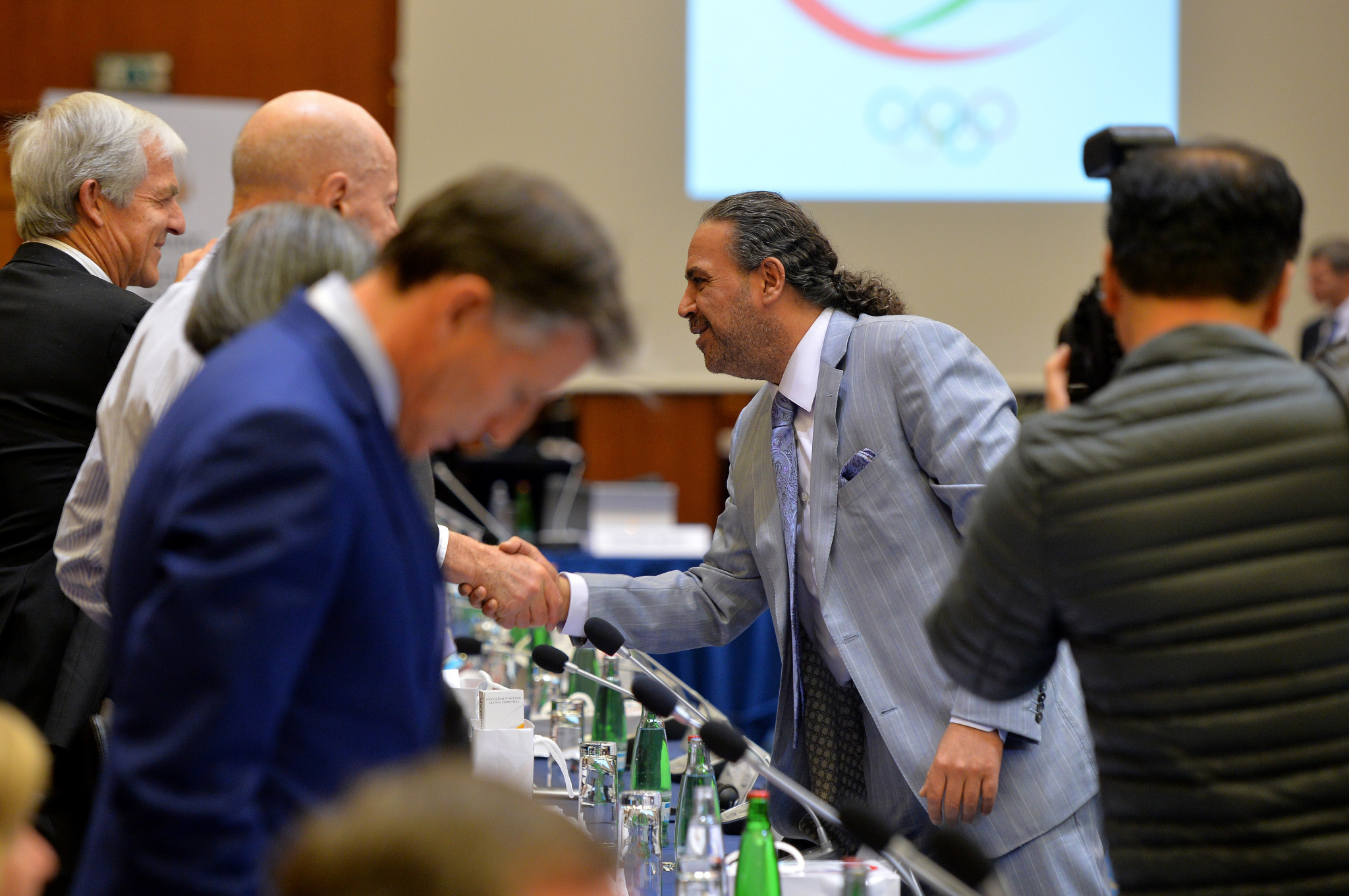 ANOC President Sheikh Ahmad Al-Fahad Al-Sabah greets delegates including IAAF President Sebastian Coe at the start of the meeting today ©Getty Images