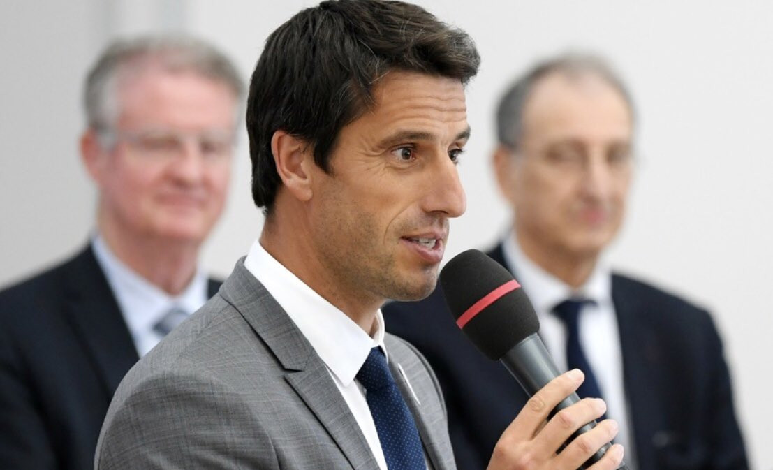 Paris 2024 President Tony Estanguet, himself a three-time Olympic gold medallist, addressed France's top athletes about their future role in the Games ©Twitter