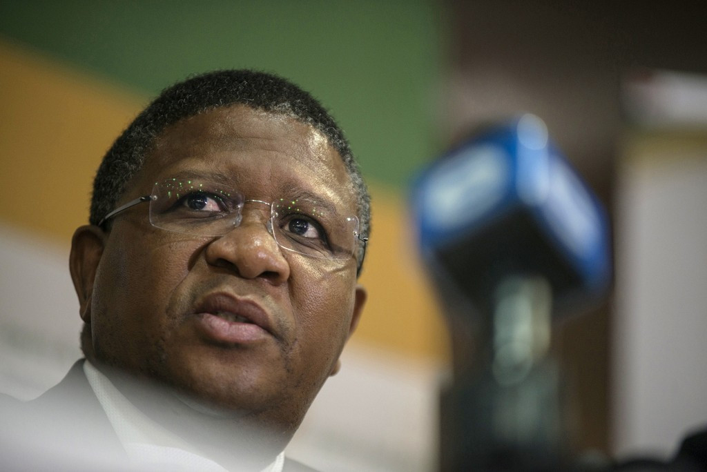 Fikile Mbalula has congratulated both South Africa's athletes and SASCOC for their successful performance at the Rio 2016 Olympic Games ©Getty Images