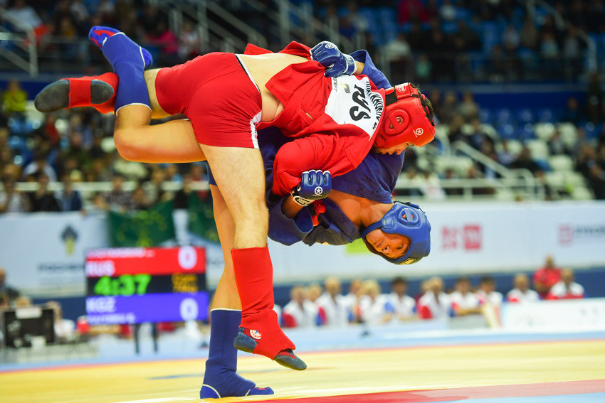 Raiymku claims memorable gold medal for Kyrgyzstan as action begins at 2017 World Sambo Championships