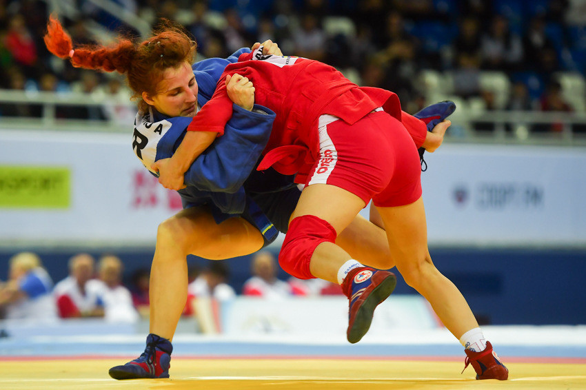 The second saw Ukraine's Anastasiya Shevchenko go one better than her silver medal-winning performance last year by defeating Belarus’ Katsiaryna Prakapenka to the women’s 60kg crown ©FIAS