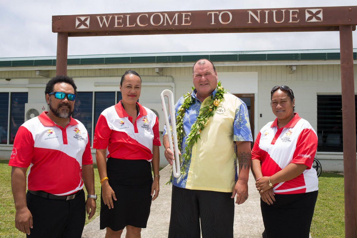 Niue and Cook Islands welcome Gold Coast 2018 Queen’s Baton