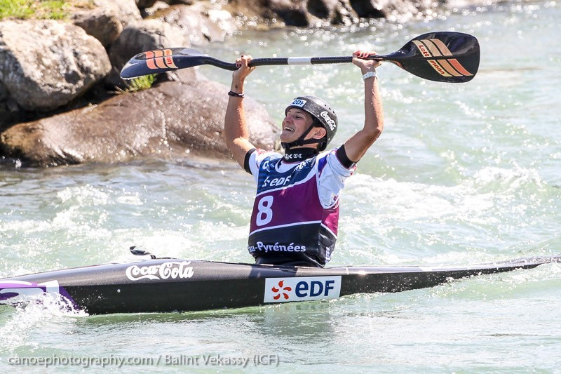 France's Emilie Fer won K1W gold at the ICF World Cup Final in Pau ©ICF