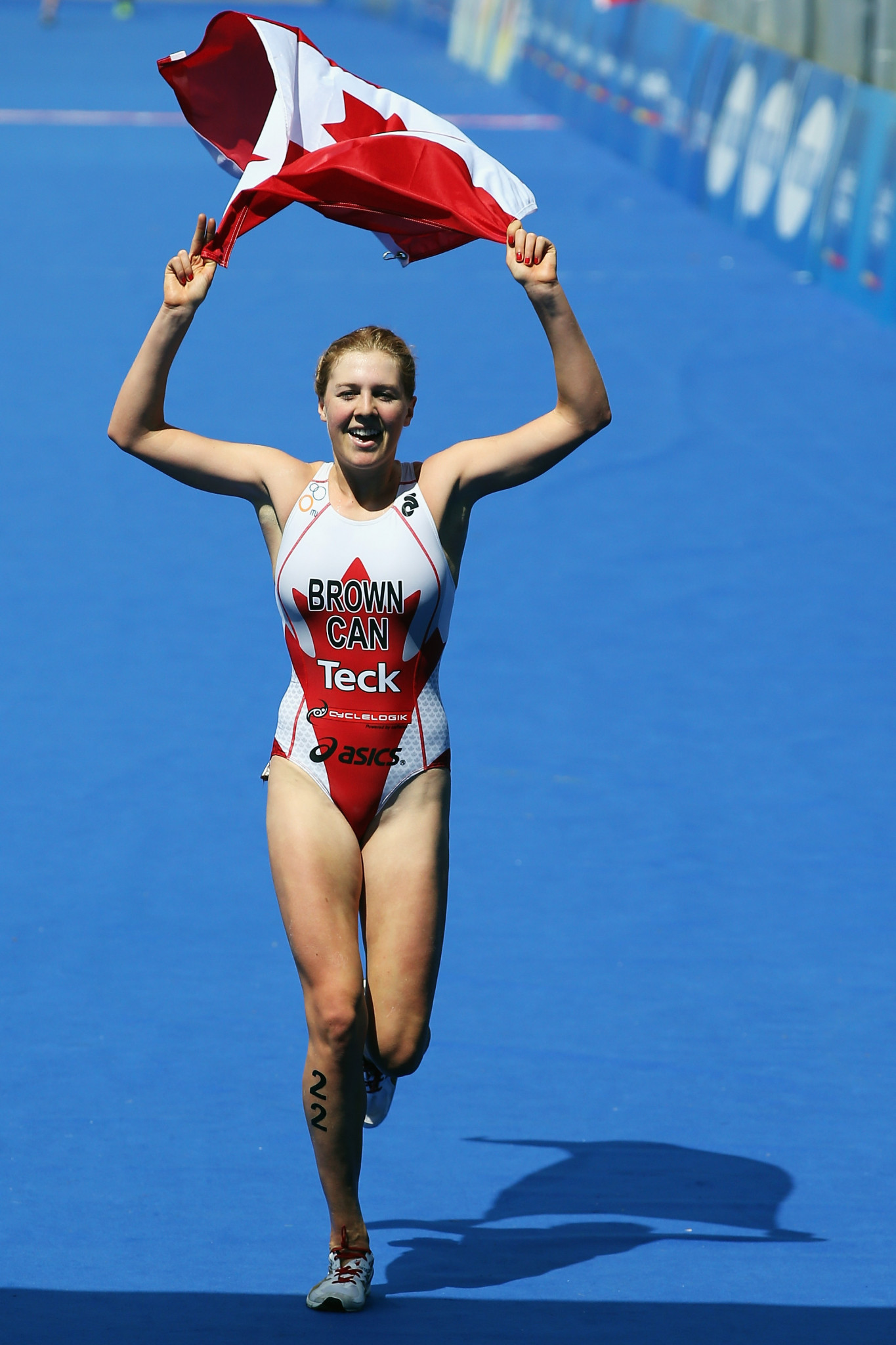 Joanna Brown will lead the Canadian triathlon team out on the Gold Coast in April ©Getty Images
