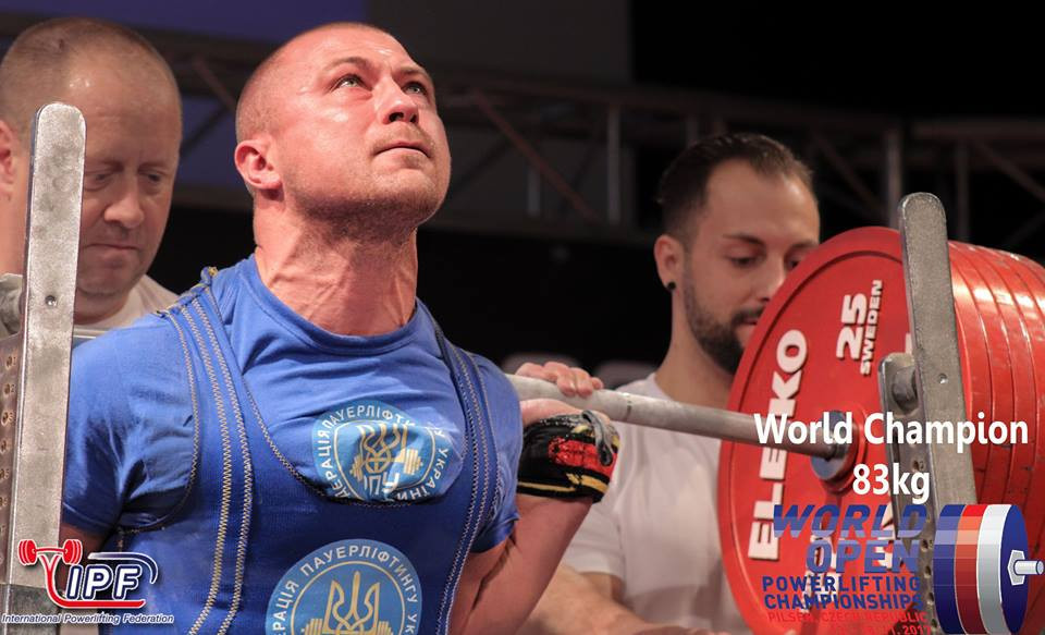 Andriy Naniev won the men's 83kg title ©IPF
