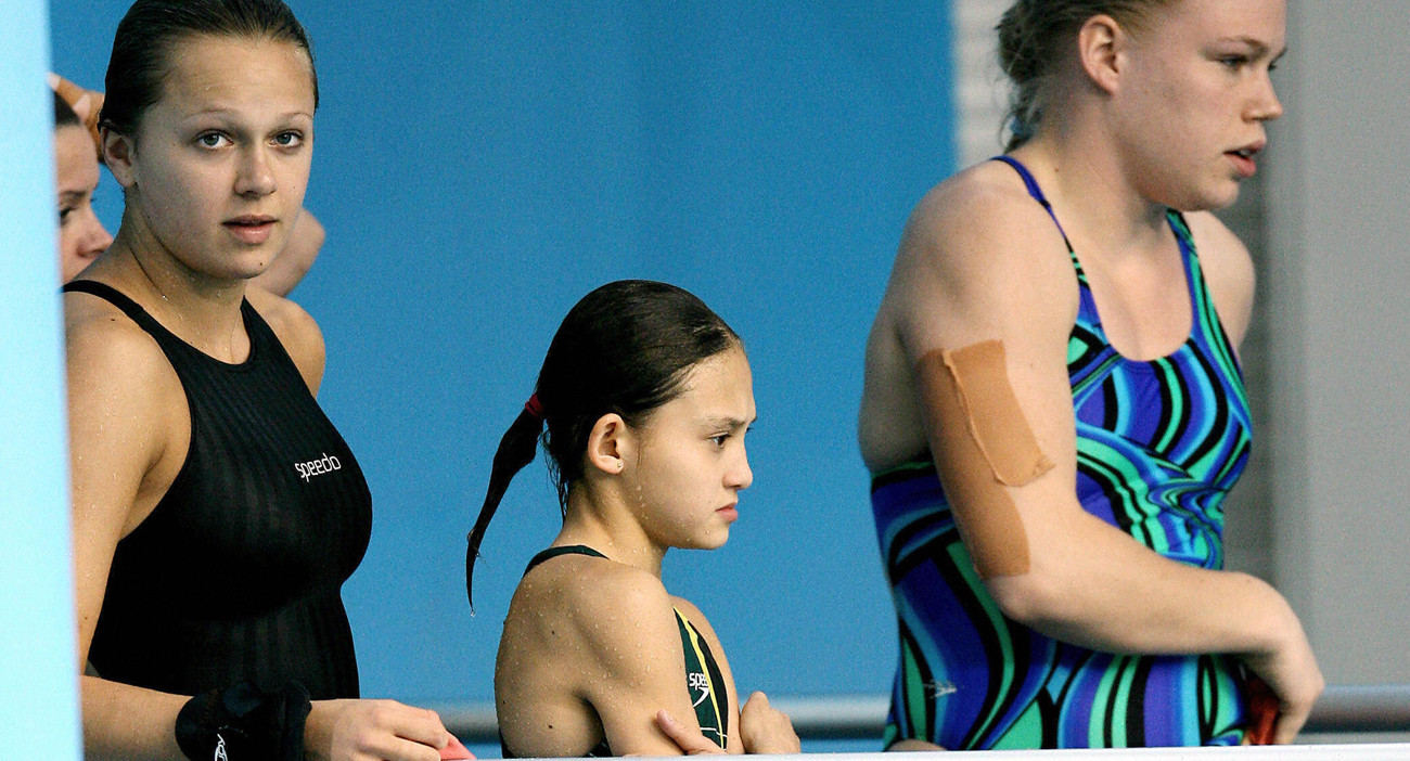 Melissa Wu, centre, competed at the Melbourne 2006 Commonwealth Games as a 13-year-old ©Gold Coast 2018