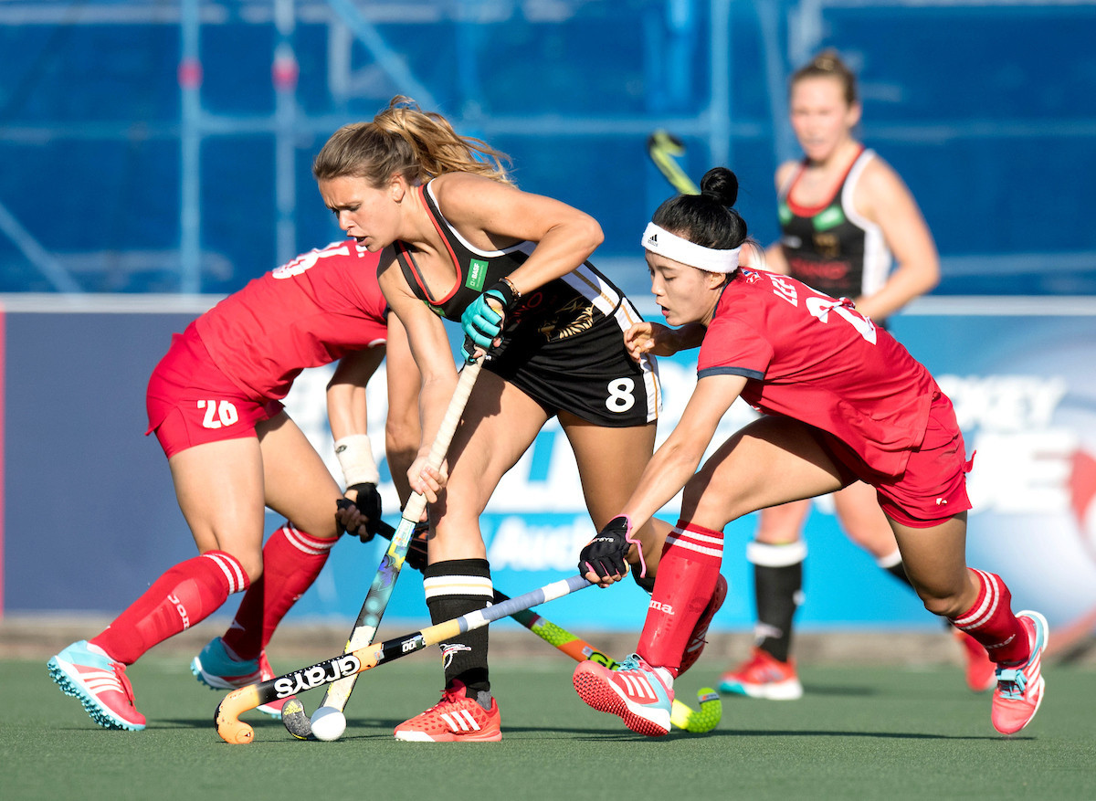 South Korea overcame Germany in a shootout to progress to the last four ©FIH