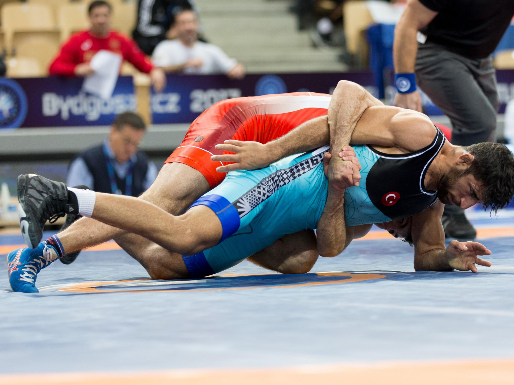 Semenov upsets the odds to beat Pataridze in 130kg event at the Under-23 World Wrestling Championships