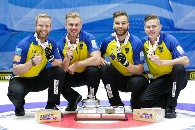 Sweden clinched their fourth consecutive men's crown as they overcame Scotland 10-5 ©WCF