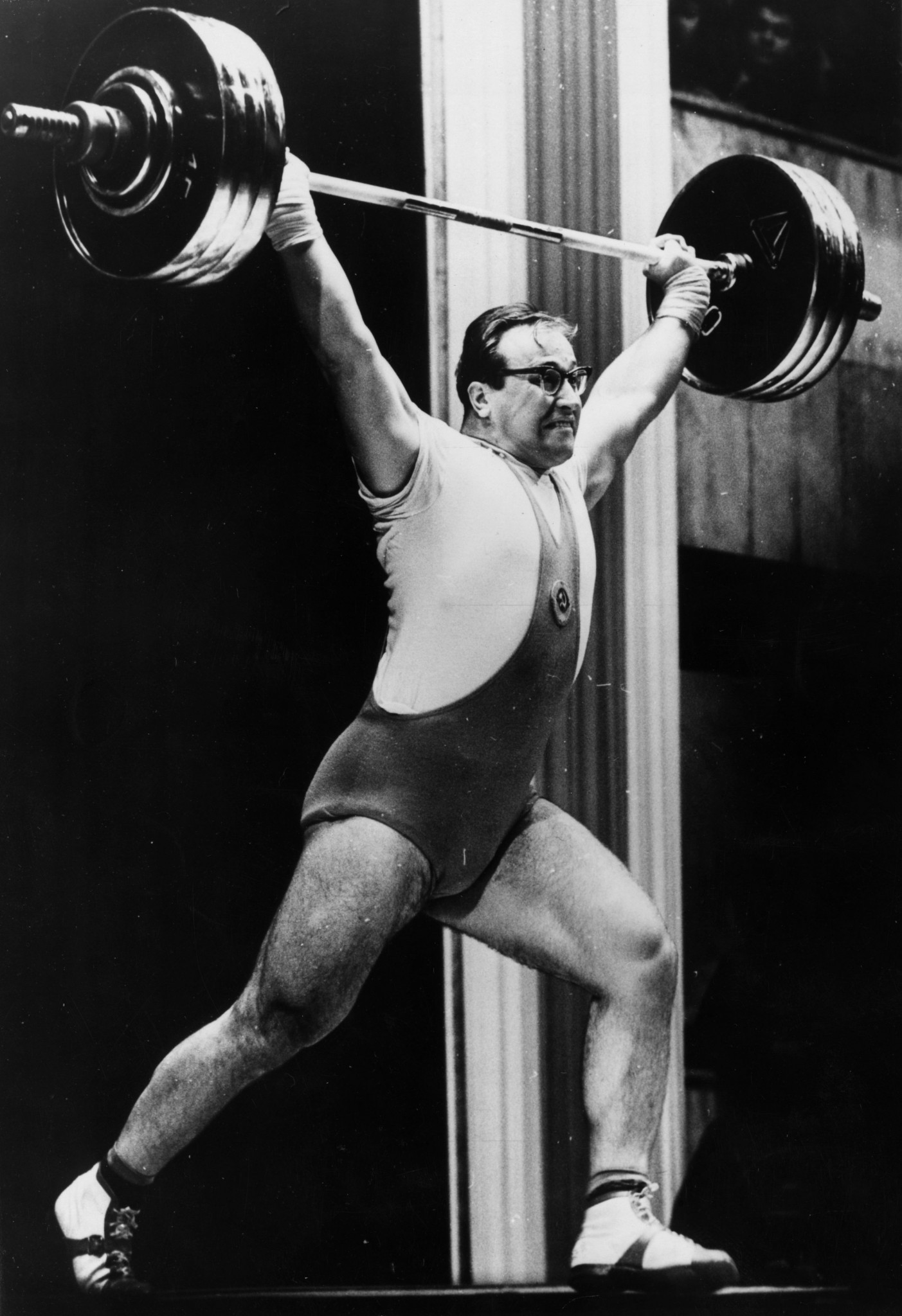 Russian heavyweight weightlifter Yuri Vlasov in action during the World Championships in September 1962 which he won to achieve the official title of strongest man in the world ©Getty Images