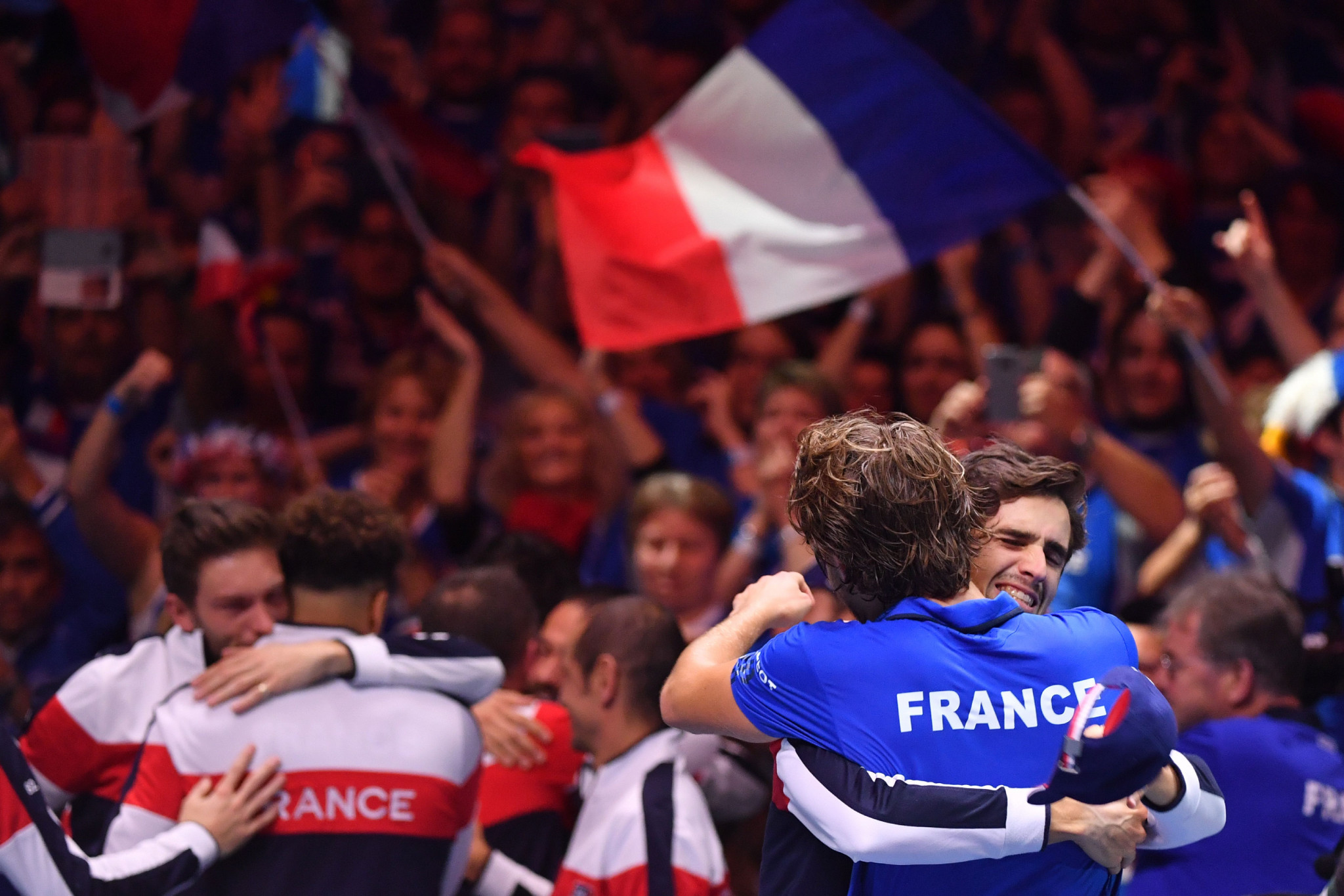 France land Davis Cup after Pouille thrashes Darcis in one-sided deciding rubber