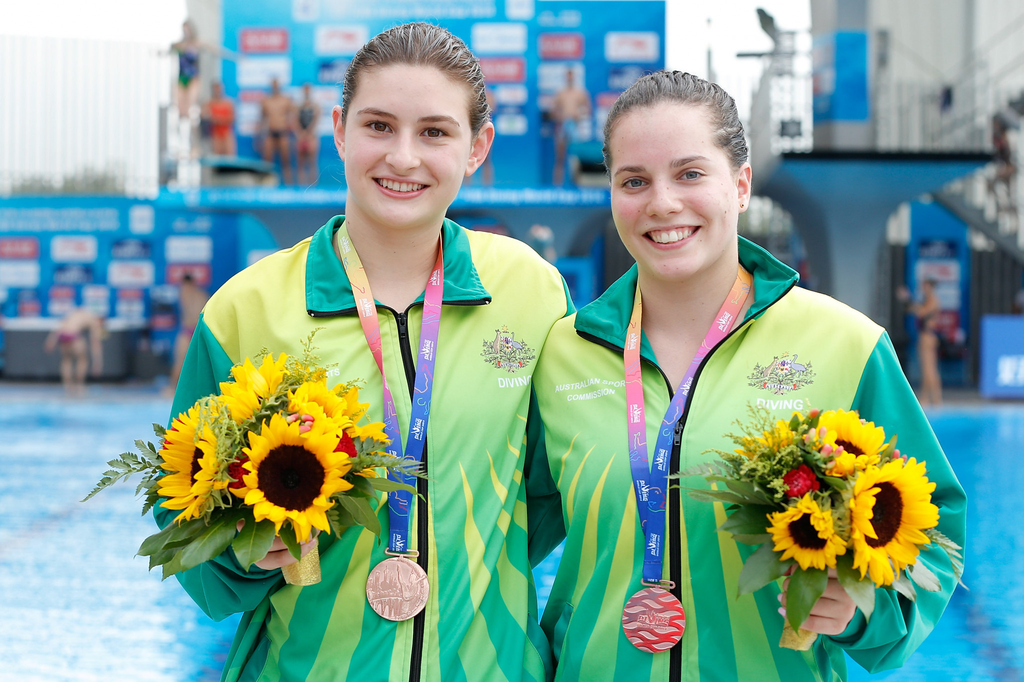 Diver Anabelle Smith, left, was among Olympians present at the hospital in Melbourne ©Getty Images