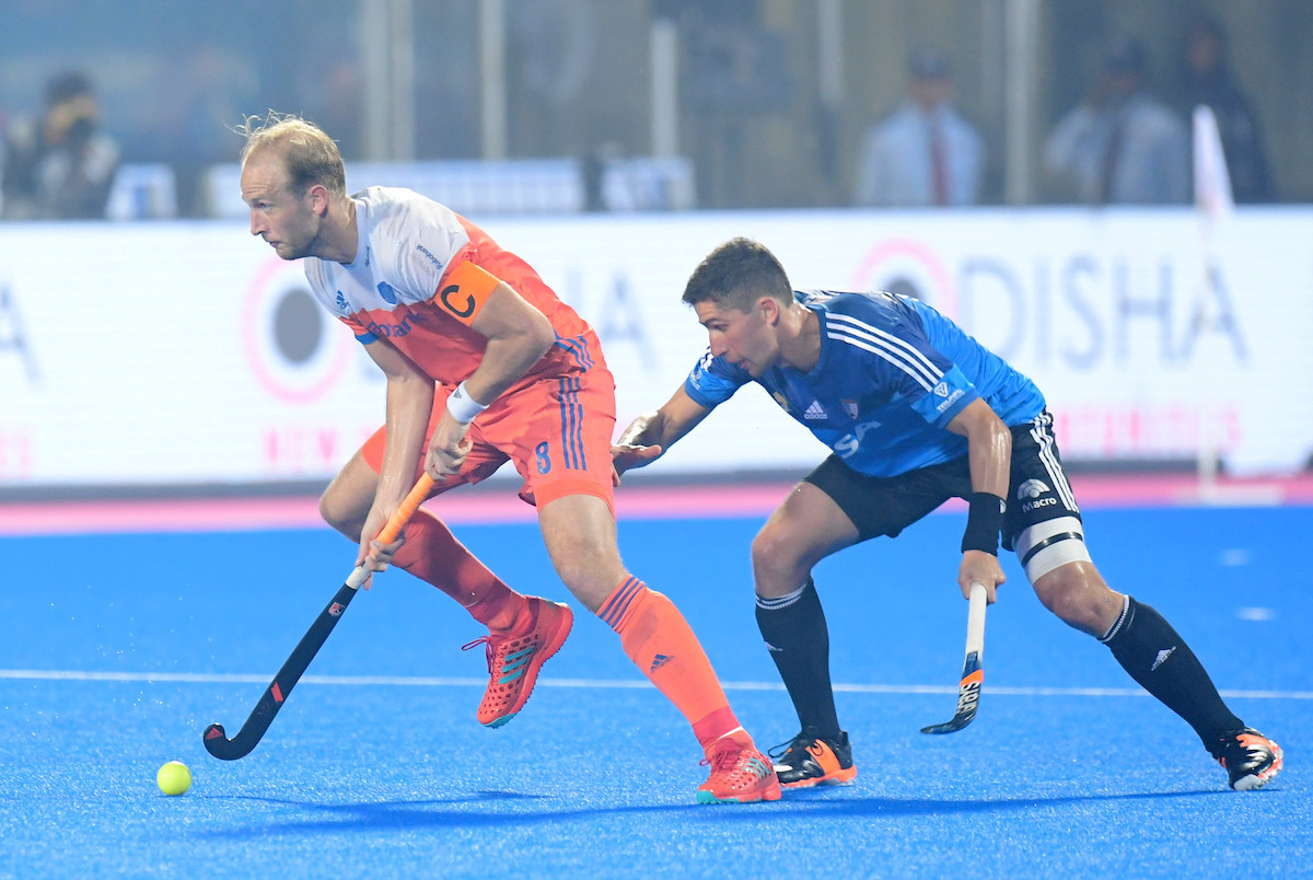 The Netherlands and Argentina played out an entertaining 3-3 draw ©FIH